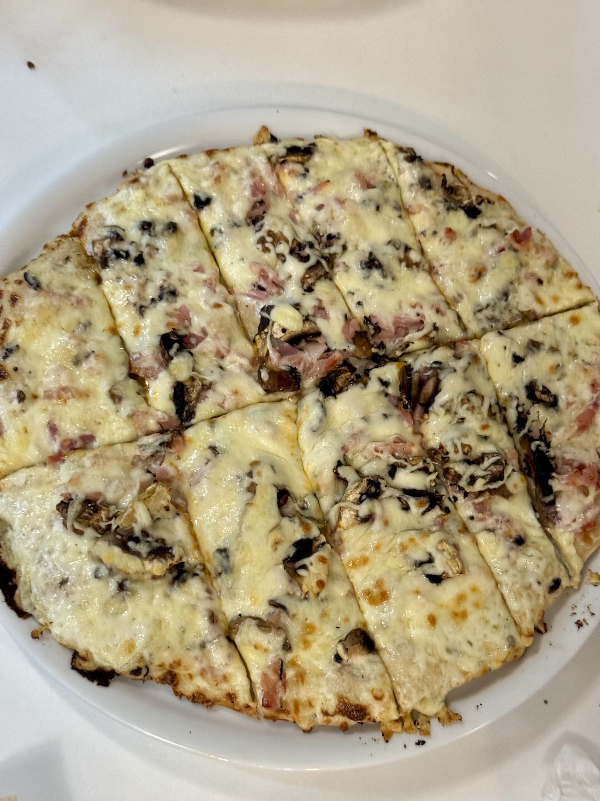 Yola’s Pizza en Rota: una cena para disfrutar de pizzas, hamburguesas y mucho más - Gastronomía y Moda
