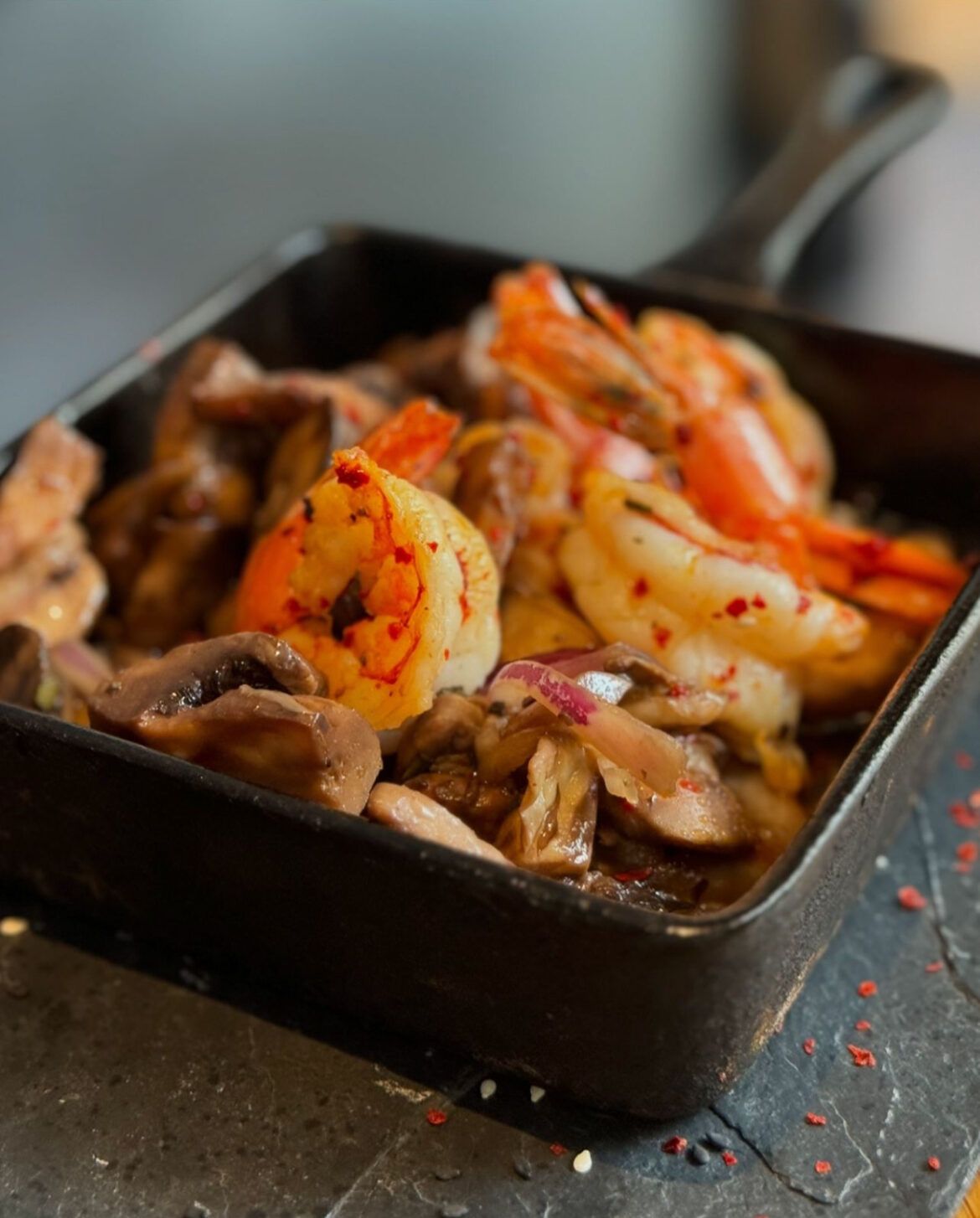 Metro Bistró, una parada obligada en la Plaza Mayor de Madrid - Gastronomía y Moda