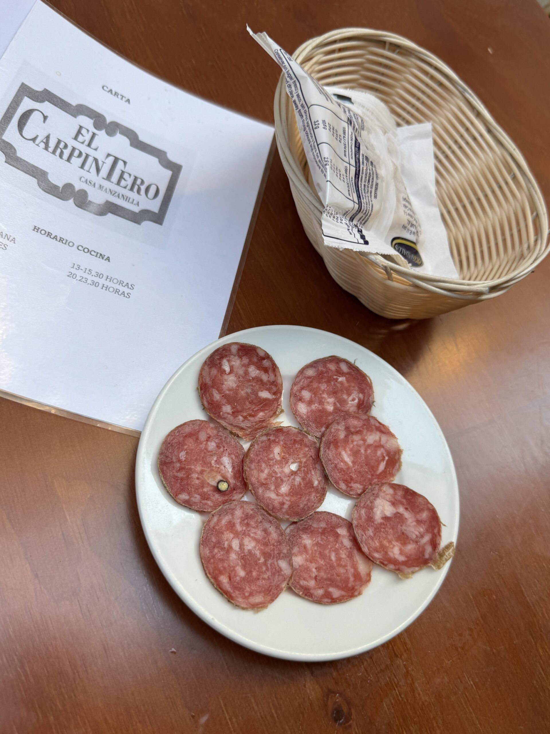 El Carpintero Málaga, una parada imprescindible para tapear en pleno centro histórico - Gastronomía y Moda