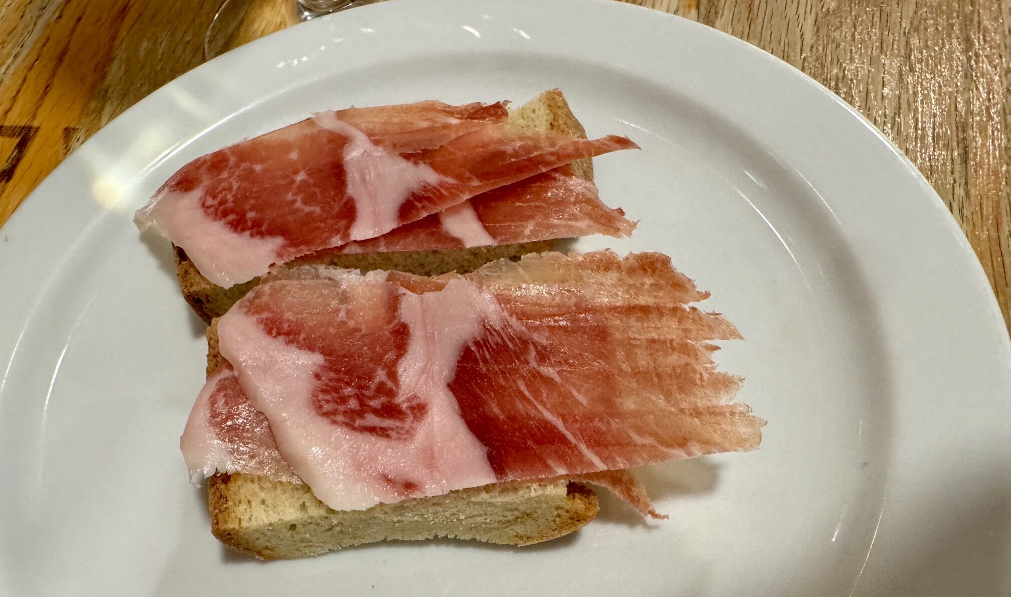 Mesón Donde Carlos, uno de nuestros restaurantes favoritos de Málaga para disfrutar de la cocina de siempre - Gastronomía y Moda