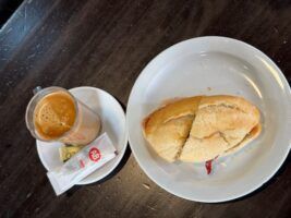 El desayuno del día en Sevilla: Casa Consuelo - Gastronomía y Moda