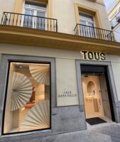 Tous elige a Sevilla para abrir la primera tienda en el mundo con los tres conceptos de la firma: TOUS, TOUS Atelier, la línea de alta joyería; y SUOT Studio - Gastronomía y Moda