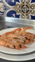 Tras el sonado apagón, Ana Rojo y Ana Sastre, disfrutaron de los mejores mariscos en El Cantábrico - Gastronomía y Moda