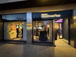 La agencia Grand Azulmarino aterriza por primera vez en Sevilla con una boutique en el corazón de la ciudad - Gastronomía y Moda