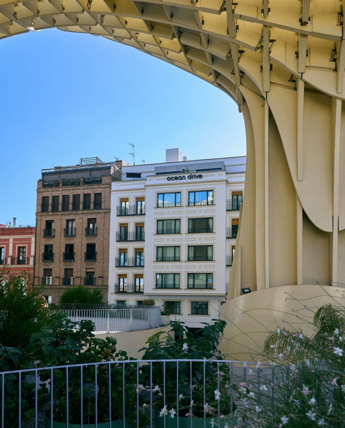 Ocean Drive, el nuevo hotel en Sevilla que combina la elegancia con la tradición de la ciudad - Gastronomía y Moda