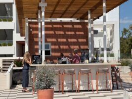 Escondido en Kimpton Los Monteros, atardecerces para admirar y celebrar - Gastronomía y Moda
