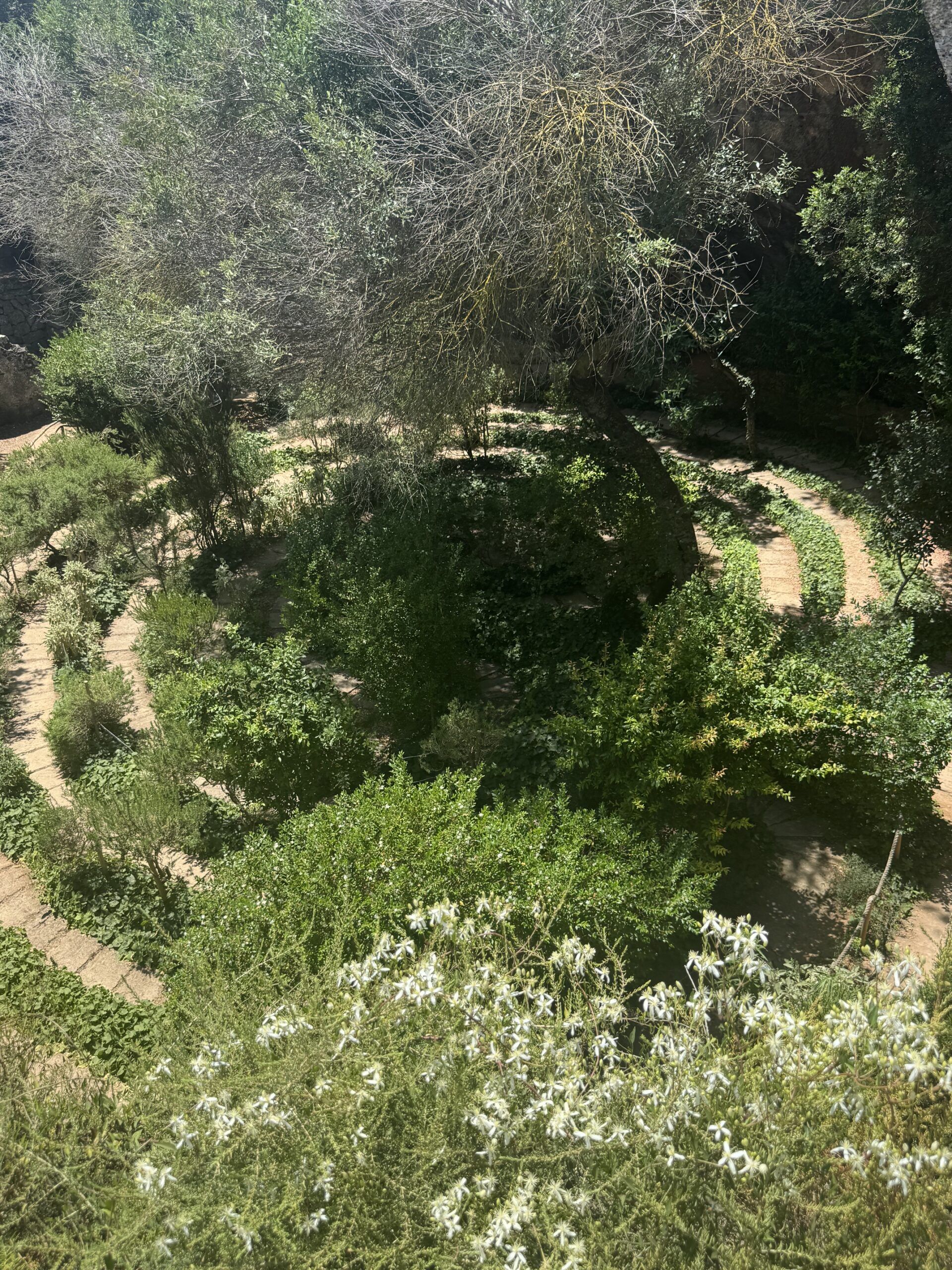 Lithica, el paisaje secreto de Menorca que parece tallado para sorprender al viajero - Gastronomía y Moda
