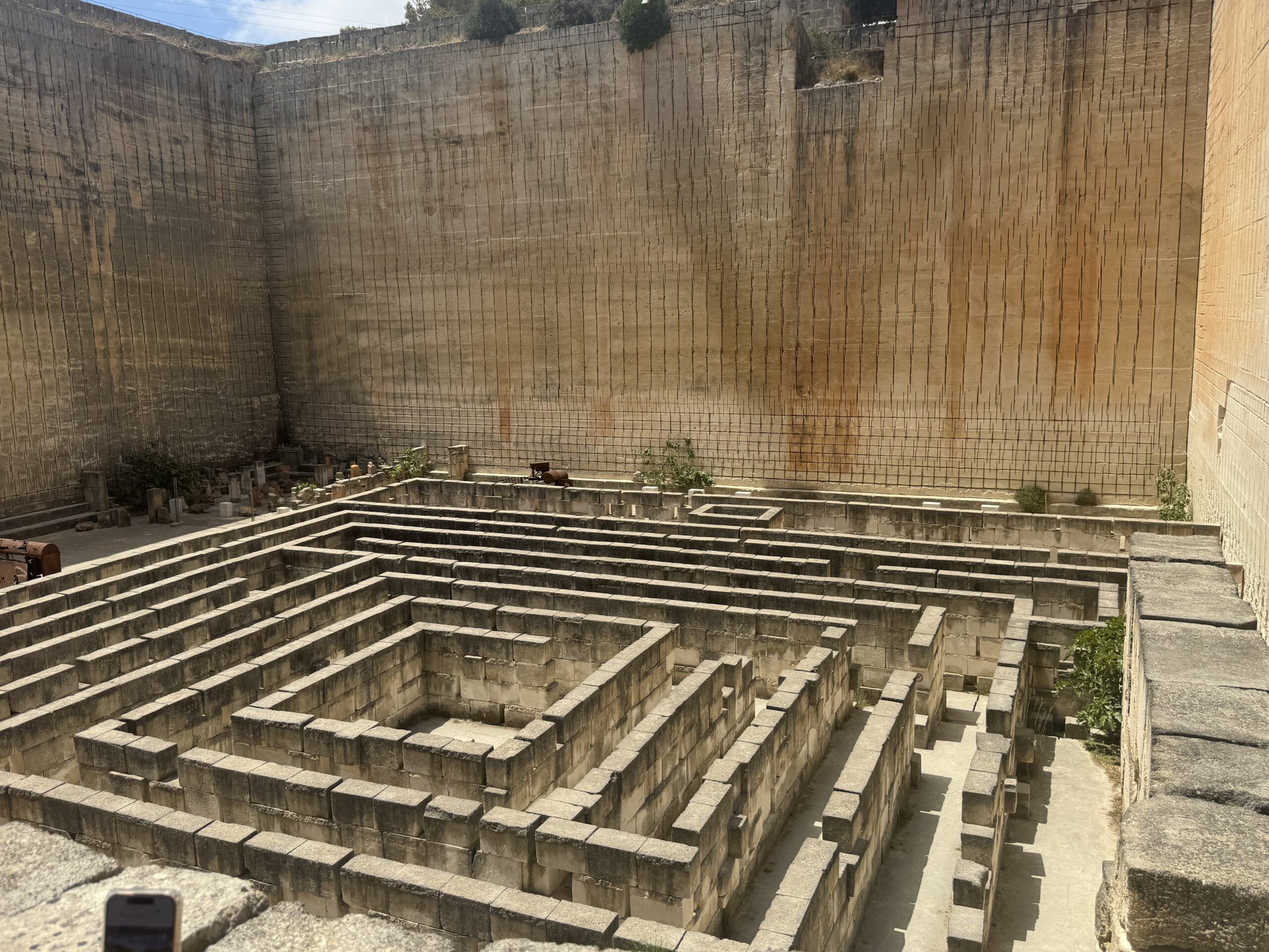 Lithica, el paisaje secreto de Menorca que parece tallado para sorprender al viajero - Gastronomía y Moda