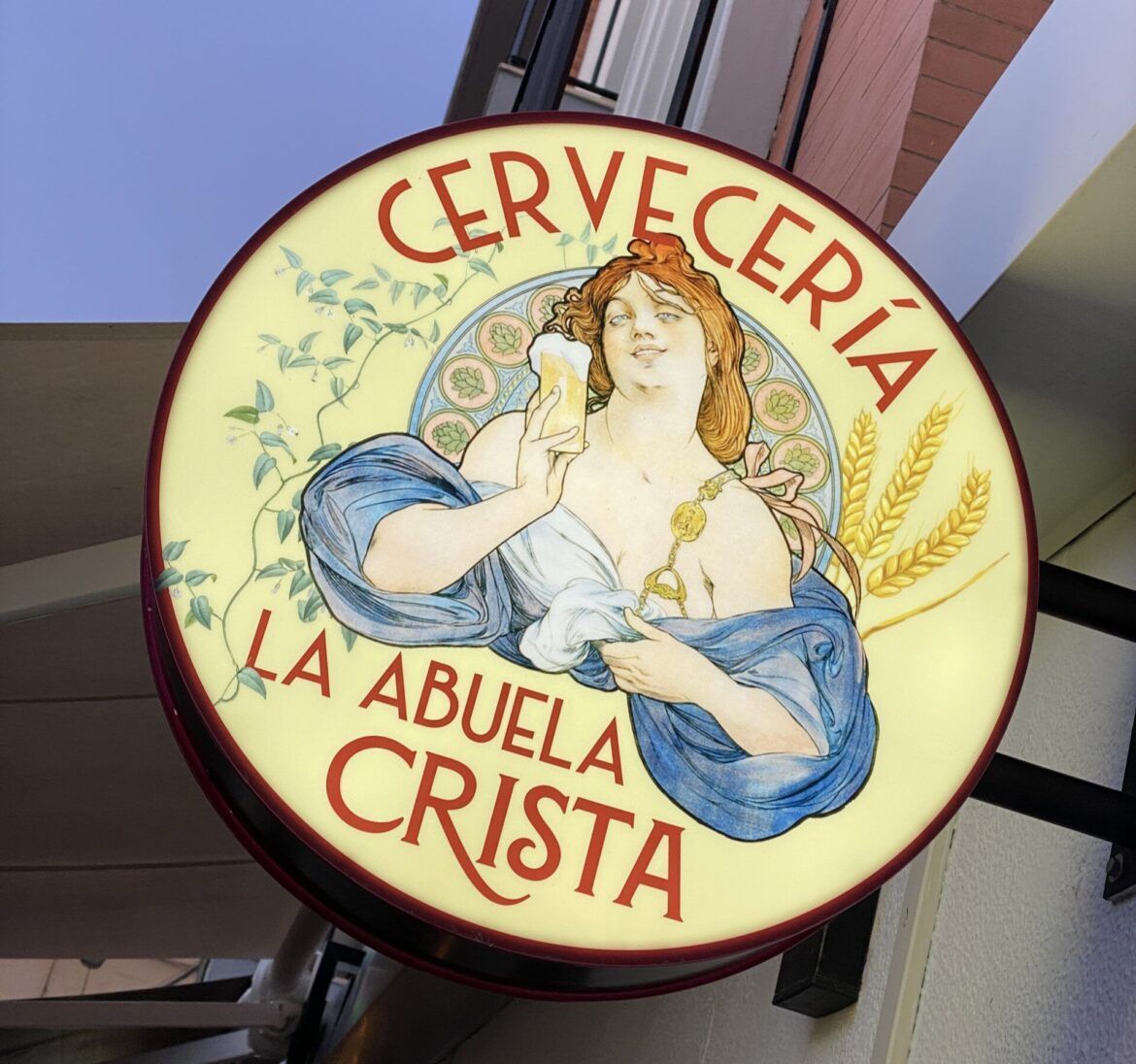 La Abuela Crista, la neotaberna que encontrarás en Los Palacios y Villafranca La Abuela Crista, la neotaberna que encontrarás en Los Palacios y Villafranca - Gastronomía y Moda
