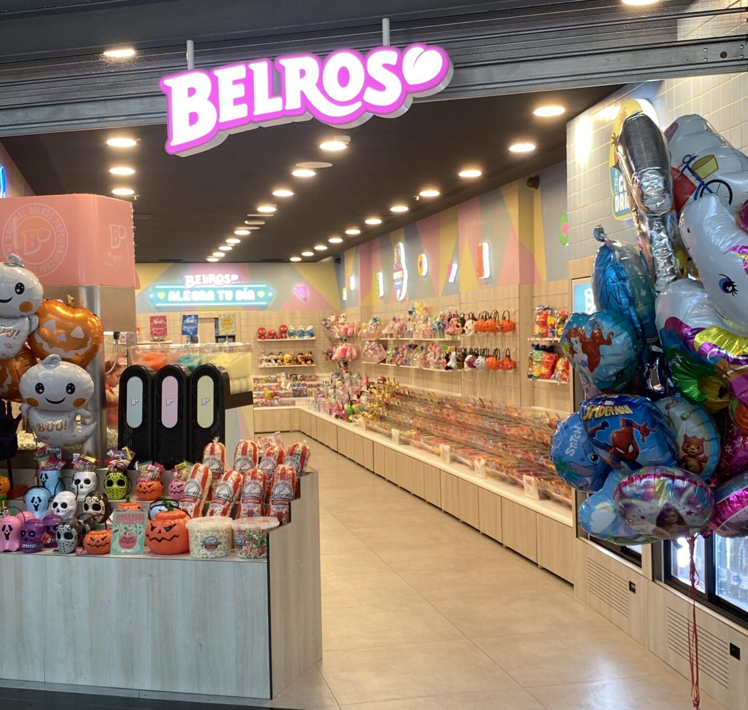 Belros estrena local en el centro comercial AireSur - Gastronomía y Moda