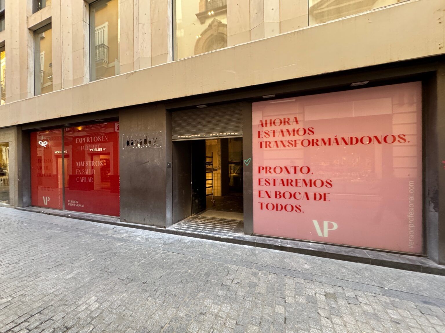 Versión Profesional revoluciona el mundo de la belleza en pleno centro de Sevilla - Gastronomía y Moda