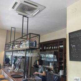 Pepe Palacios, el restaurante sevillano donde la cocina tradicional encuentra su mejor versión junto a Santa Justa - Gastronomía y Moda