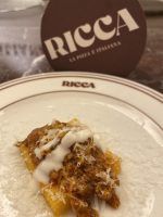 RICCA, la primera barra omakase de pizzas de España, abre sus puertas en Sevilla - Gastronomía y Moda