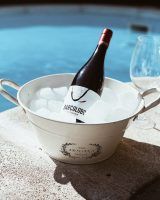 Vino La Rinconada: El único tinto de reserva natural que se recomienda tomar fresquito - Gastronomía y Moda