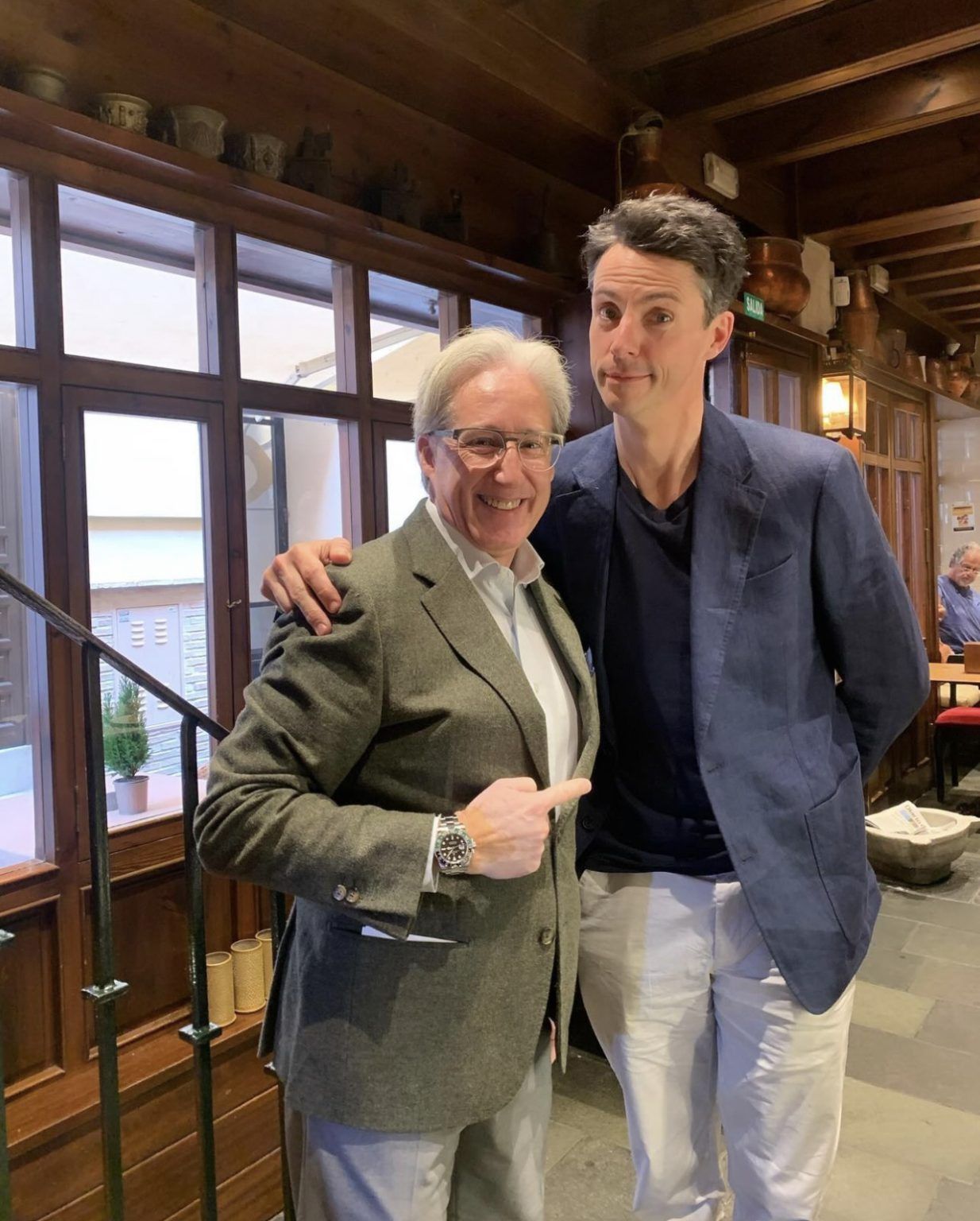 El actor británico Matthew Goode se deja seducir por la cocina de Casa Robles - Gastronomía y Moda
