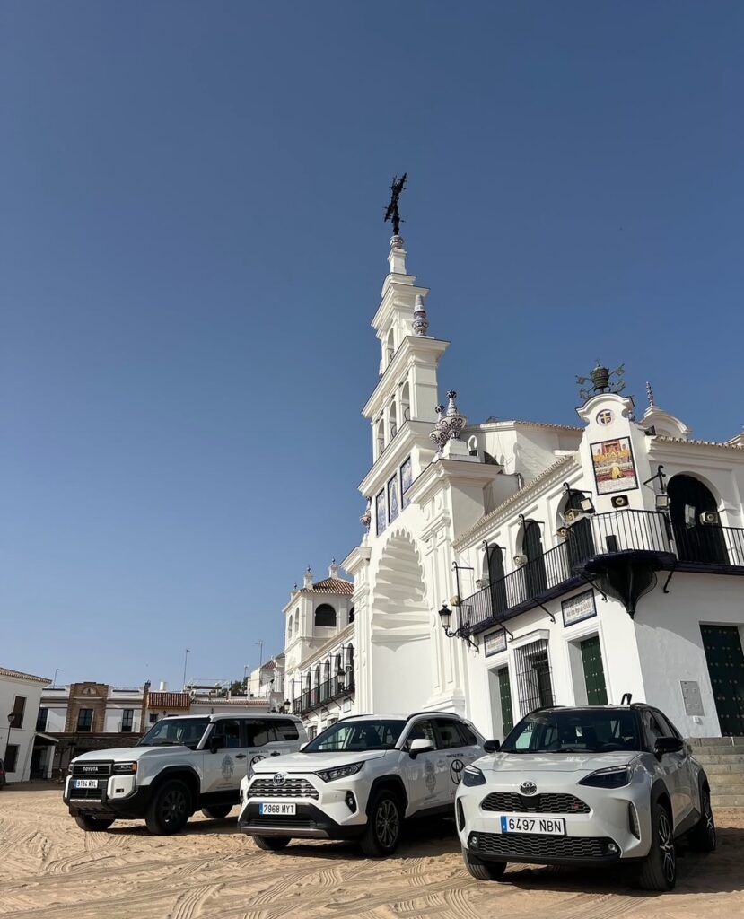 Toyota, con la Hermandad Matriz del Rocío de Almonte - Gastronomía y Moda