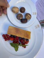 El hotel Alfonso XIII ratifica un año más su espíritu solidario con sus menús de Navidad a beneficio del Banco de Alimentos de Sevilla - Gastronomía y Moda