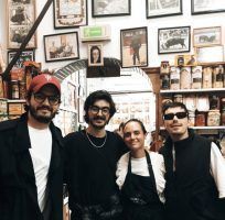Morat y Carlos Jean se dejan seducir por la cocina de Casa Moreno - Gastronomía y Moda