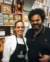 Morat y Carlos Jean se dejan seducir por la cocina de Casa Moreno - Gastronomía y Moda