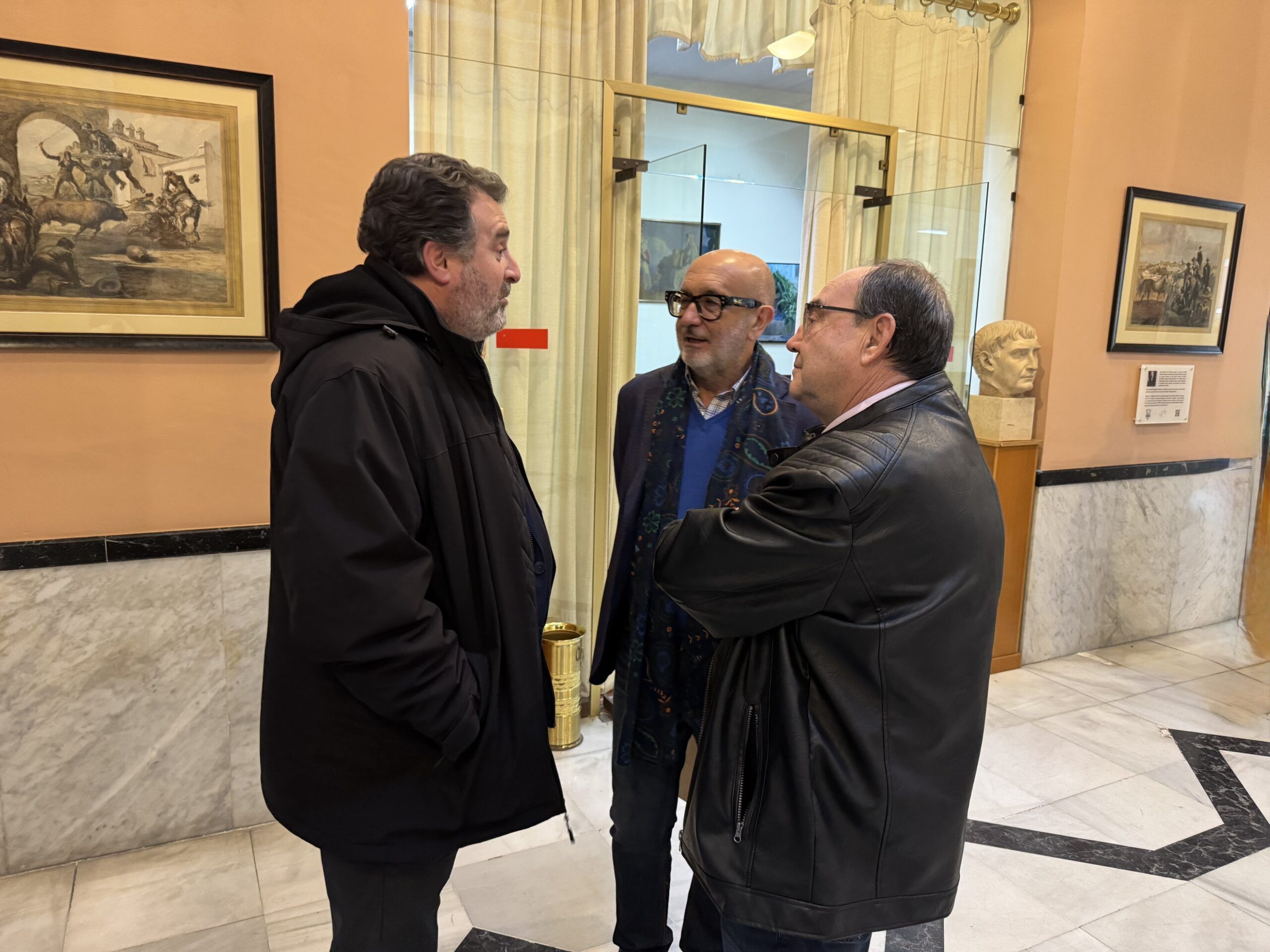 El Ateneo de Sevilla analiza el legado del americanismo con una conferencia de Luis Navarro García - Gastronomía y Moda
