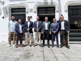 Javier Fernández reivindica el futuro de la Sierra Morena sevillana en un encuentro con vecinos y colectivos de la comarca - Gastronomía y Moda