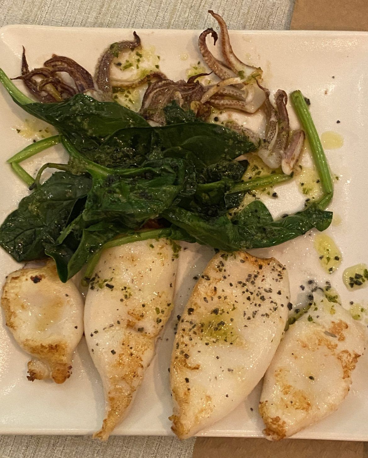 Terraza de las Flores, lo mejor de la cocina mediterránea en pleno Centro Histórico de Málaga - Gastronomía y Moda