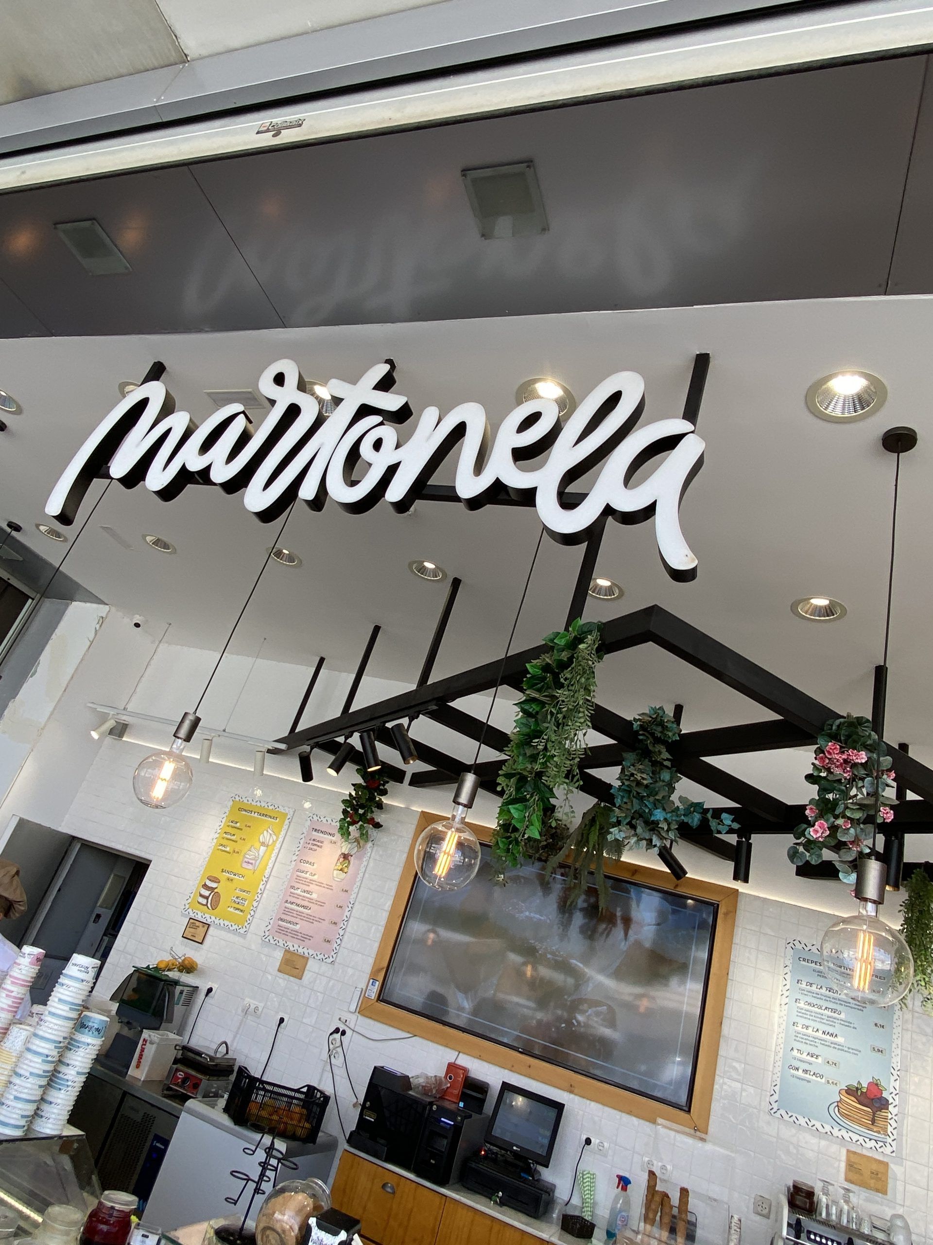 Martonela, helados artesanales elaborados a diario con ingredientes frescos - Gastronomía y Moda