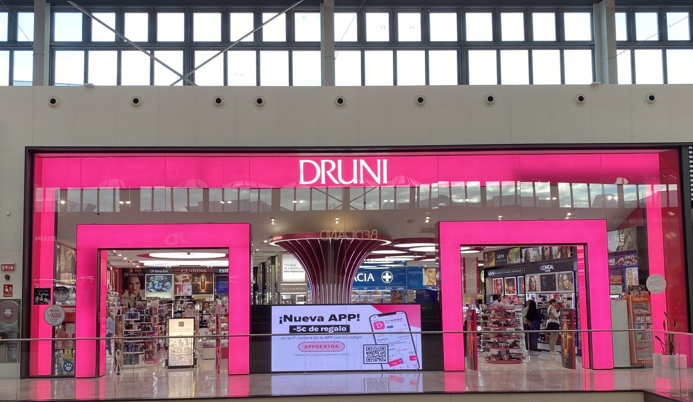 Tienda de Druni en el centro comercial Lagoh en Sevilla - Gastronomía y Moda