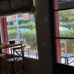Bocachica en el Porvenir se consolida como parada imprescindible en Sevilla - Gastronomía y Moda