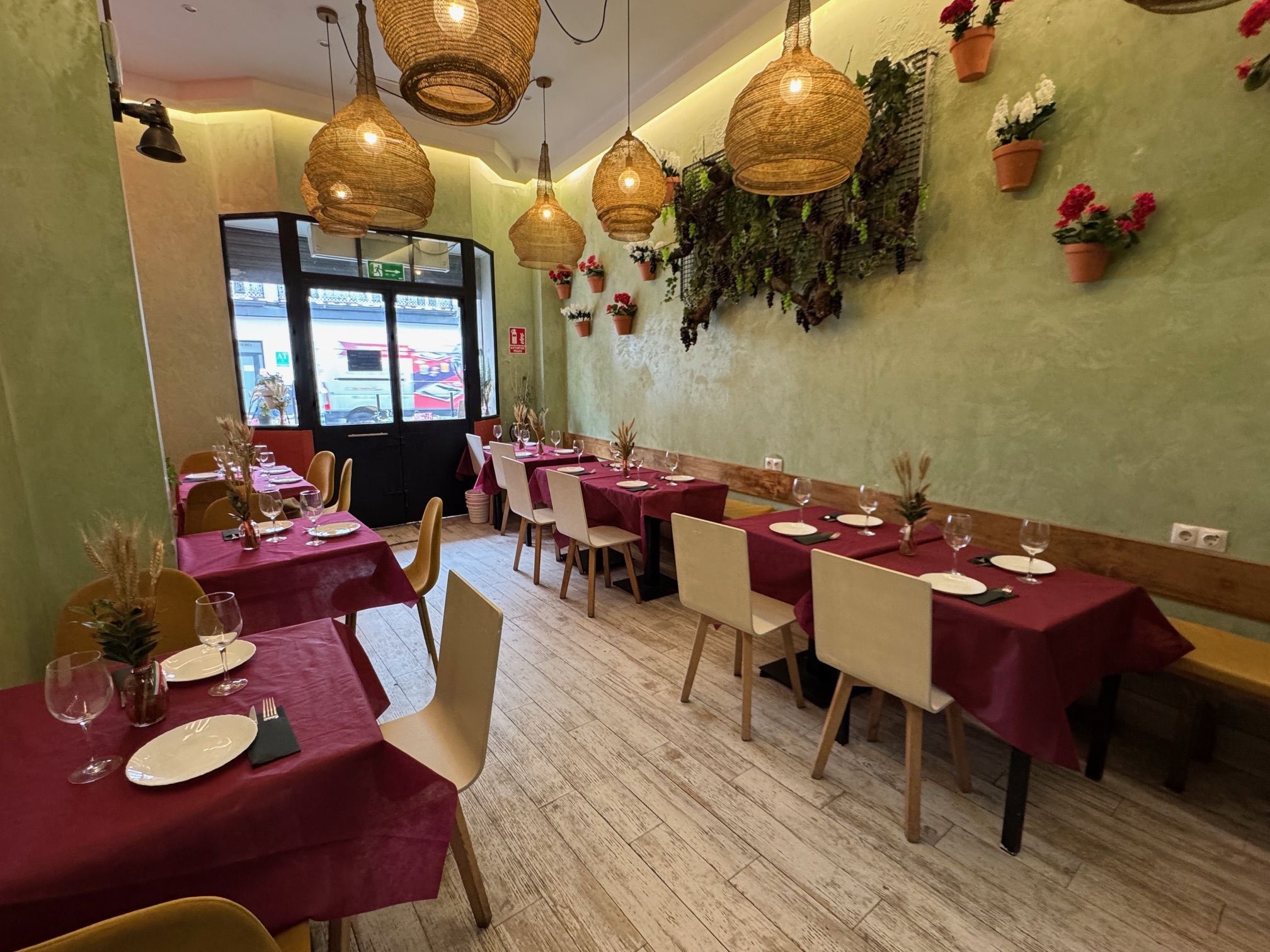 La Nonna de Sevilla: la autenticidad de la genuina cocina italiana y andaluza - Gastronomía y Moda