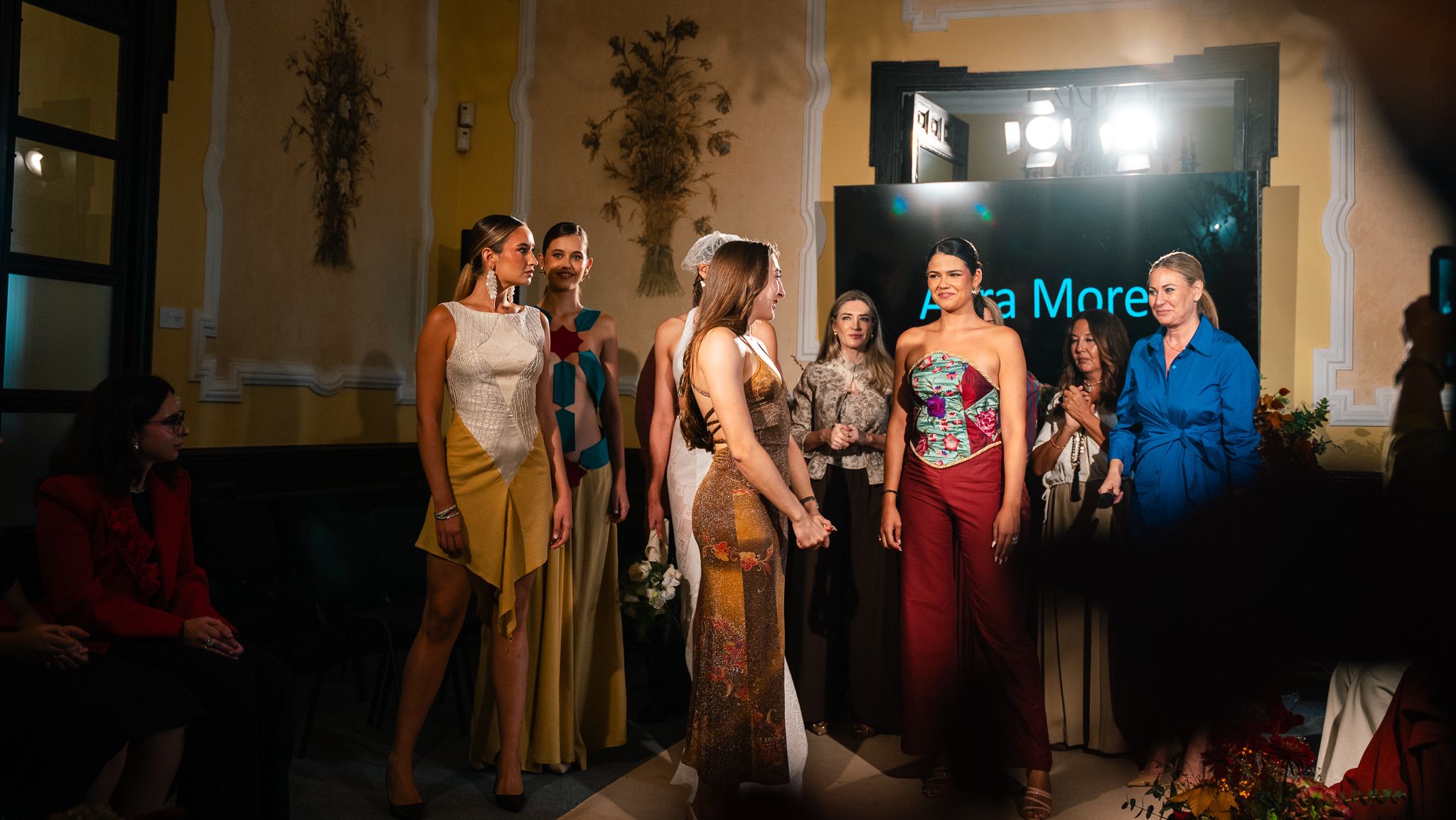 Innova convierte el Alcázar de Jerez en una pasarela de moda, creatividad y talento emergente - Gastronomía y Moda
