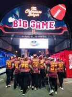 Sevilla Linces Football se rinde a The President en The Champions Burger y la sitúa como la gran favorita del evento - Gastronomía y Moda