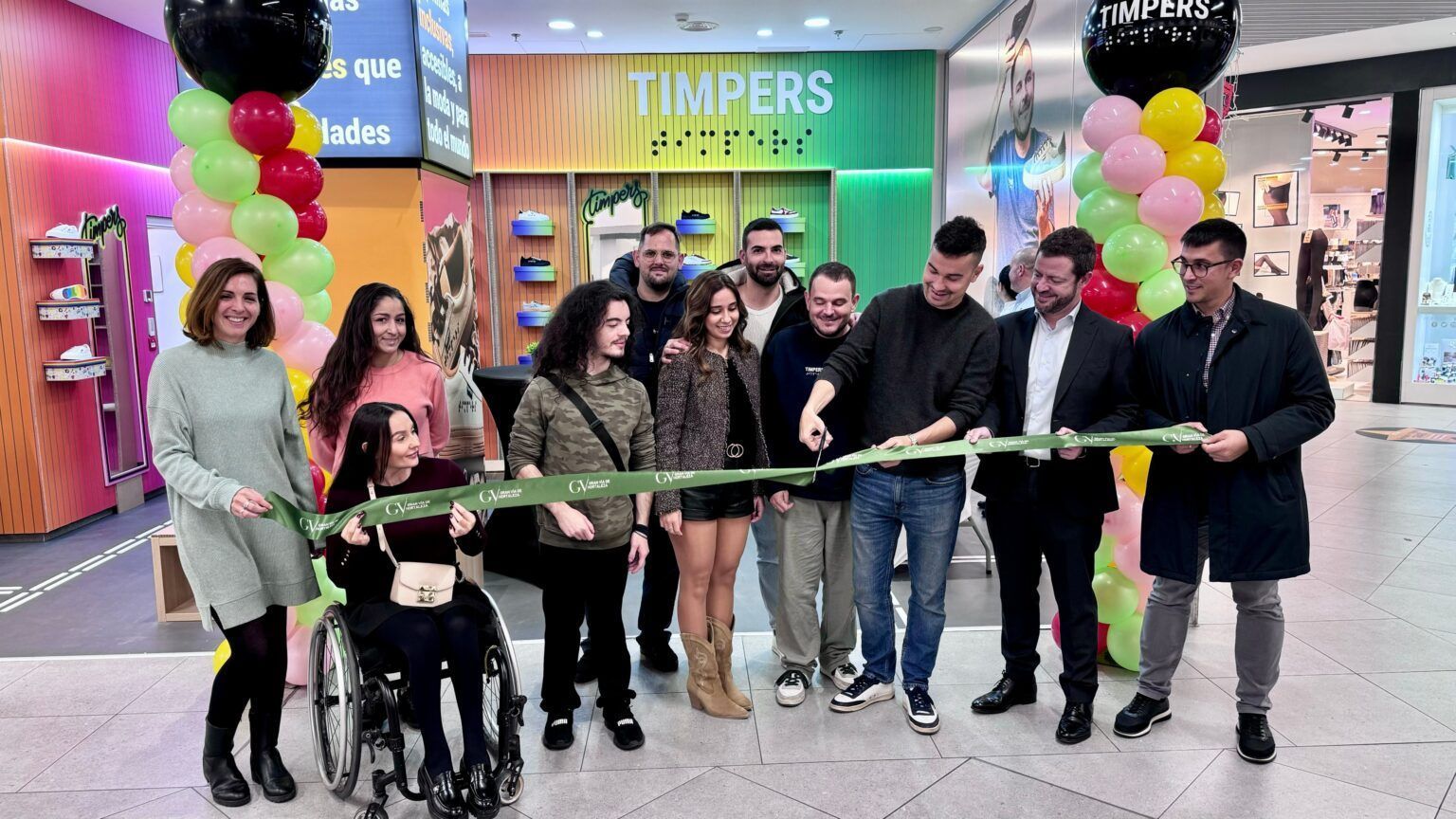 La marca española de calzado deportivo Timpers pisa el centro comercial Gran Vía de Hortaleza - Gastronomía y Moda