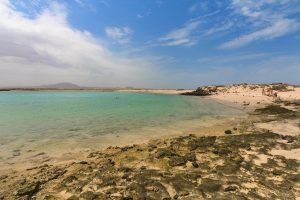 Conoce España a través de sus islas: los tesoros del mar más espectaculares y deseados de este verano - Gastronomía y Moda