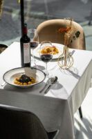 Trajano, Adriano, Teodosio, y turno para Abascal en Itálica con La trattoria ibérica - Gastronomía y Moda