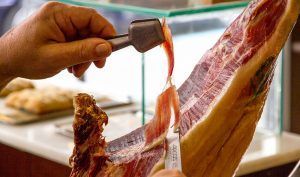 Mírale el color al jamón ibérico - Gastronomía y Moda