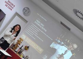 El Pisco, protagonista en la Escuela Española de Cata - Gastronomía y Moda