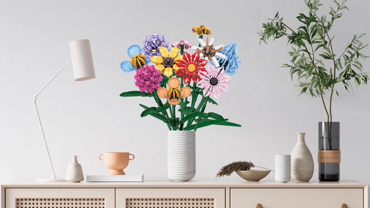 Descubre el set de flores viral de ALDI por tan solo 17,99 euros - Gastronomía y Moda