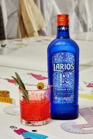 Larios 12 crea 3 cócteles de alta costura, inspirados en el mediterráneo, en exclusiva para la nueva edición de la MBFWMadrid - Gastronomía y Moda