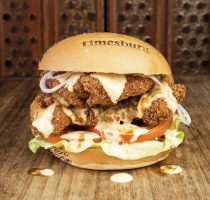 Llega la más crujiente de las hamburguesas de pollo: La Crunchy - Gastronomía y Moda