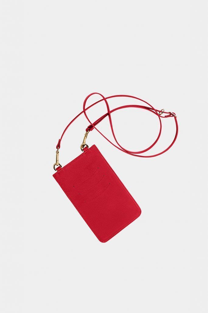 La nueva tendencia, bolsos pequeños ideales para llevar tus esenciales La nueva tendencia, bolsos pequeños ideales para llevar tus esenciales - Gastronomía y Moda