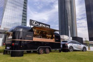Lexus se implica en la alta gastronomía con un exclusivo Food Truck - Gastronomía y Moda