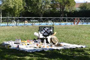 Menos pasos, pero más conscientes: así es la rutina de belleza perfecta para verano que contiene un componente inesperado - Gastronomía y Moda