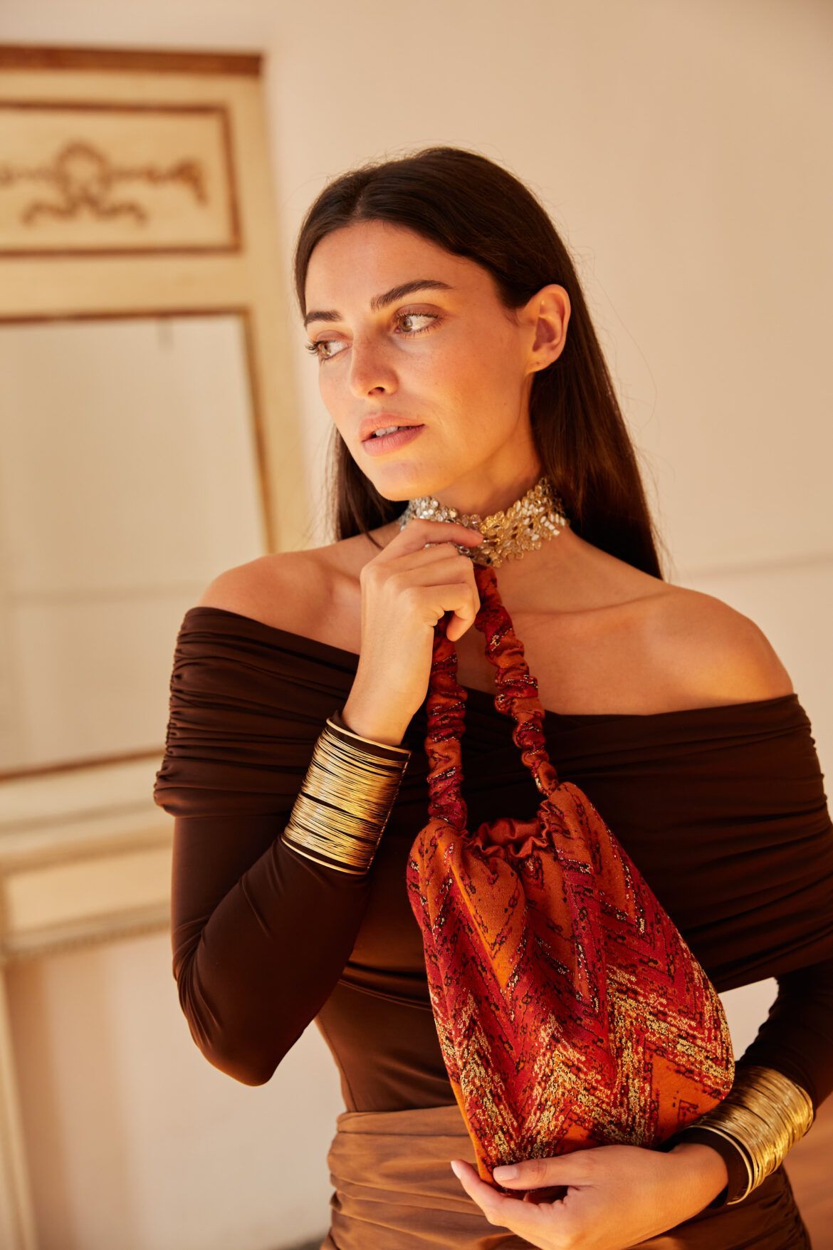 Bluelow y Mannit juntas en una edición limitada de bolsos capsula - Gastronomía y Moda