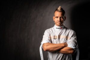StreetXO Ibiza, la revolucionaria propuesta de Dabiz Muñoz que aspira a convertirse en una de las grandes sensaciones gastronómicas del verano - Gastronomía y Moda
