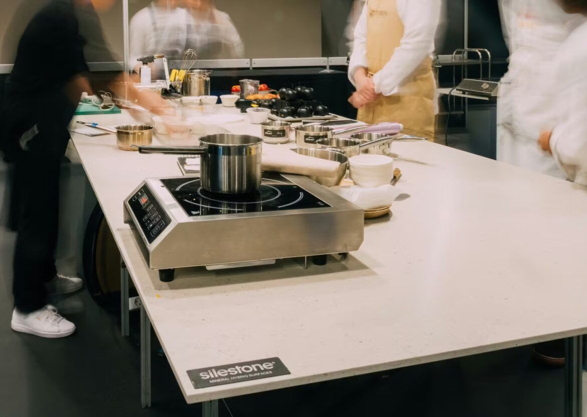 Silestone vuelve a brillar en Madrid Fusión como el material protagonista de la alta cocina - Gastronomía y Moda