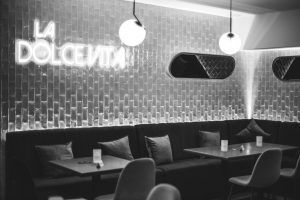 118 Studio recrea 'La Dolce Vita' italiana en el restaurante G&P Tuset - Gastronomía y Moda