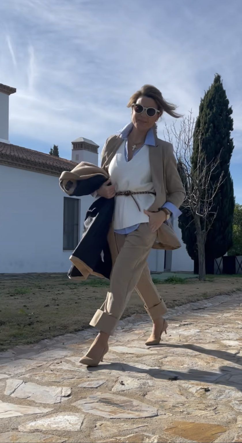 Traje de chaqueta cómodo, versátil y 'Con Esencia' by Marta Mijares Moreno - Gastronomía y Moda
