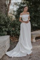 Musas, la colección 2021 de Sara Omatos para novias muy románticas - Gastronomía y Moda