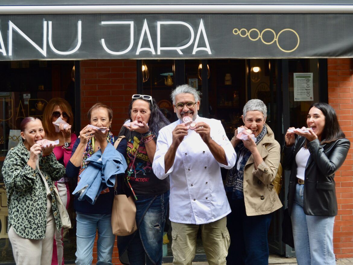 Lo más dulce de Manu Jara se une a Pulseras Rosas en la lucha contra el cáncer de mama - Gastronomía y Moda